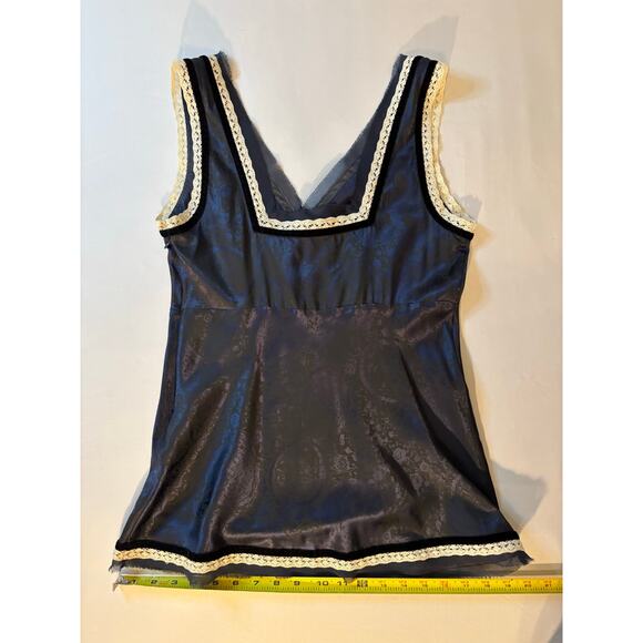 THE LIMITED Vintage Y2K Silk Crochet Sleeveless V-neck Camisole Tank - Picture 9 of 10
